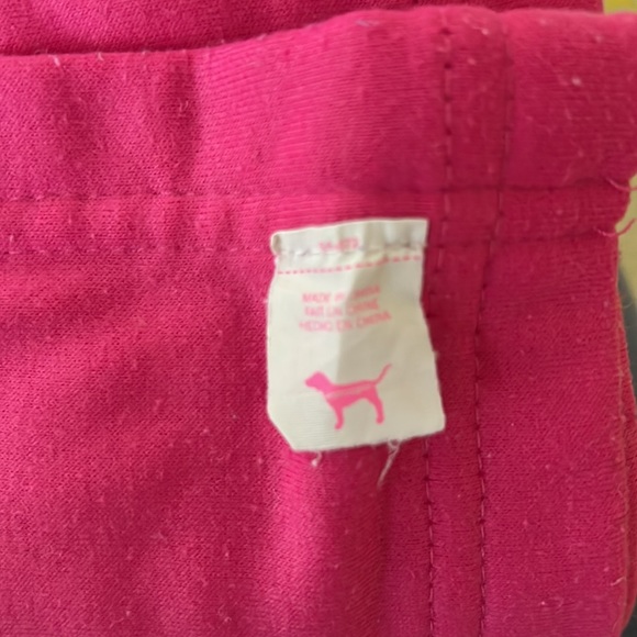 VS PINK Blanket - Picture 4 of 5